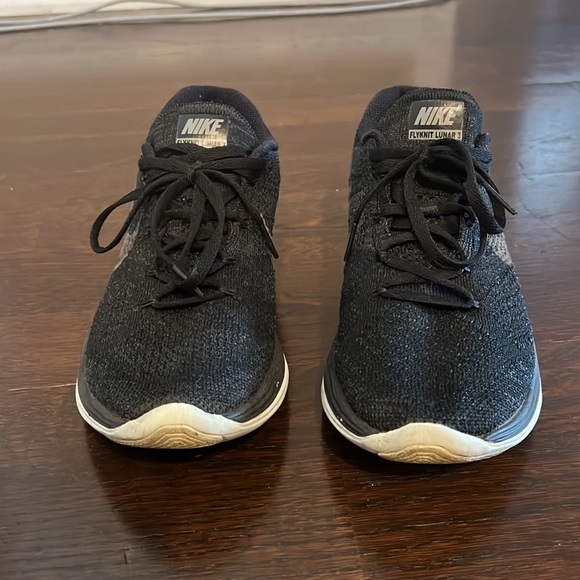Nike Size 8 - Flyknit Lunar 3 Running Sneakers - Picture 8 of 8